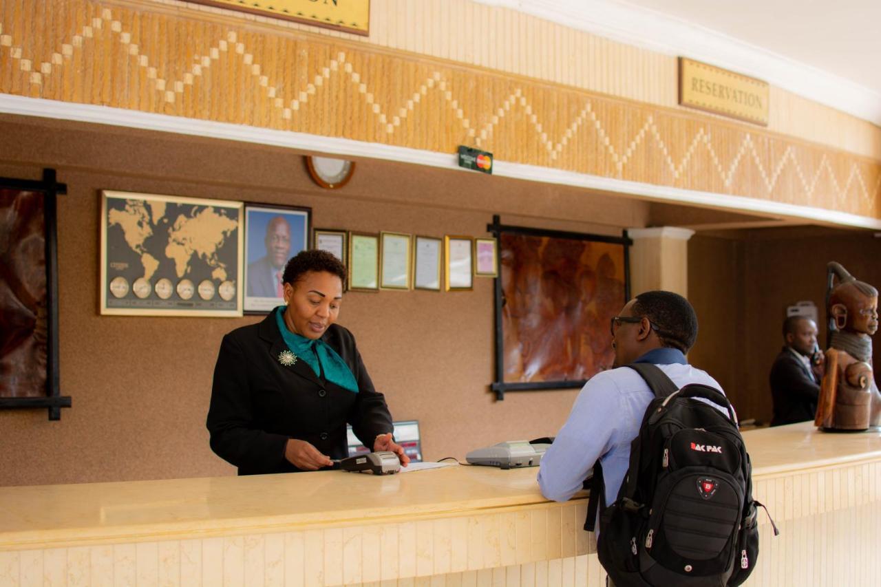 The Naura Springs Hotel Arusha Exterior foto